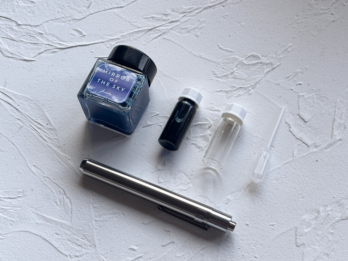 Mirror of the Sky Limited Edition UV Reactive Ink Kit – Soe & Soe