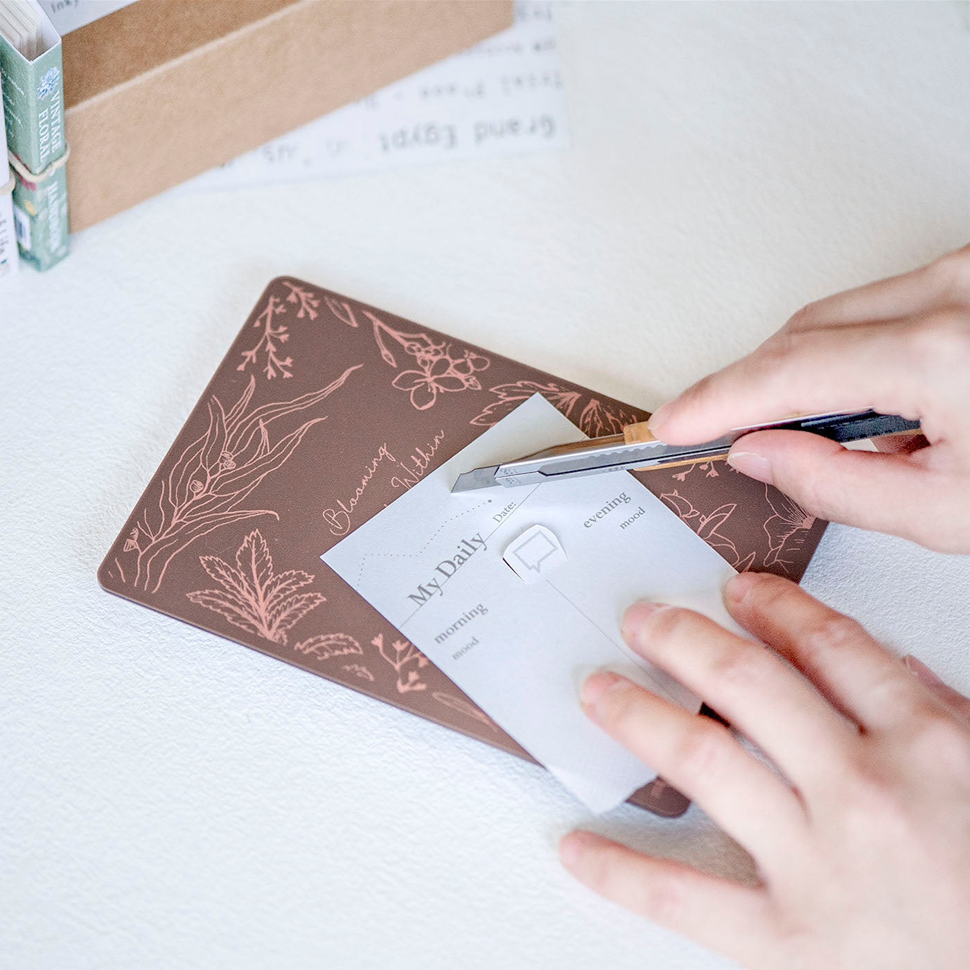 Mini Cutting Mat - Floral