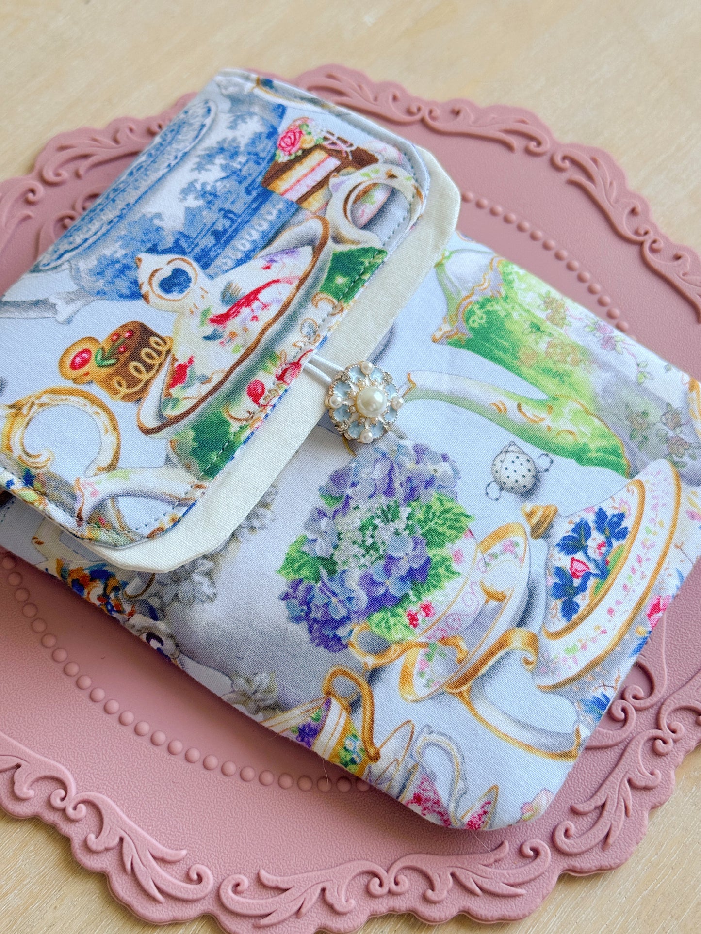 Handmade 6 Slot High Tea Pen Case