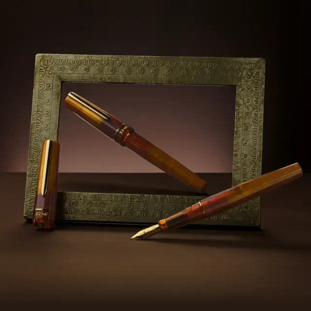 Benu Fountain Pen - Decadence (Haute Collection)