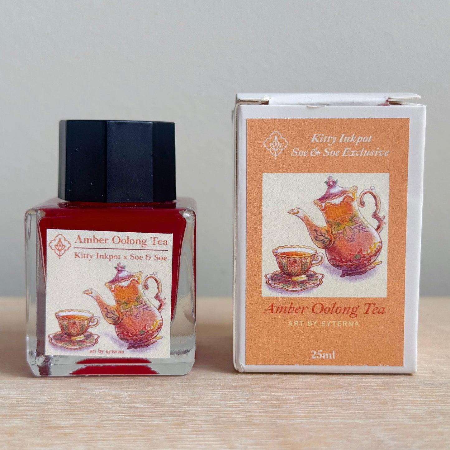 [Exclusive] Amber Oolong Tea