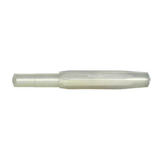 Lunar Sport Fountain Pen - Light Green