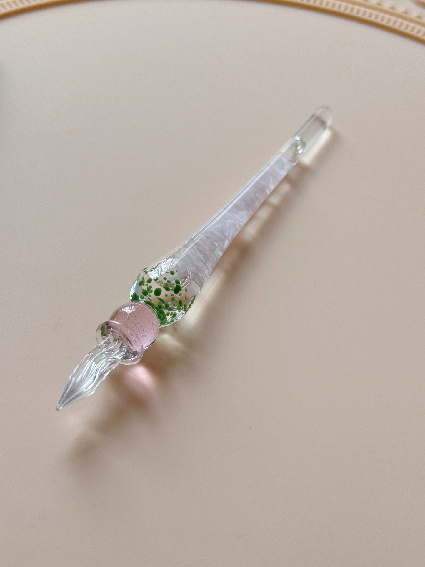 Kirakira Pink Glass Pen