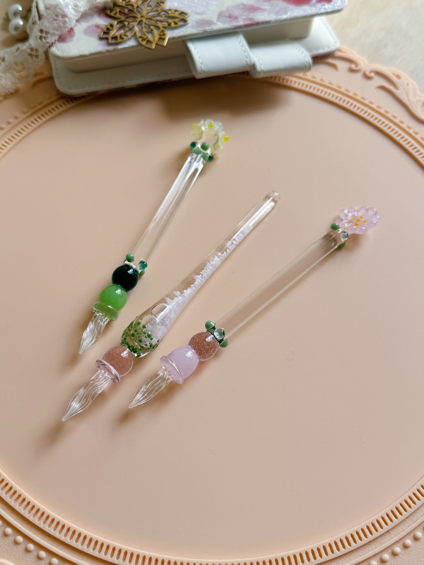 Flower Bouquet Glass Pen