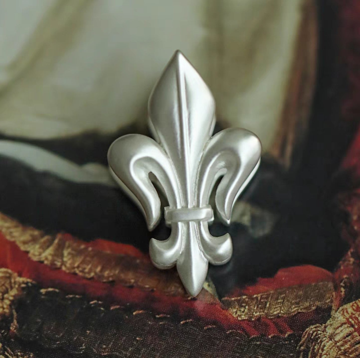 Victorian Gilt Brass Clip - Fleur-de-Lis