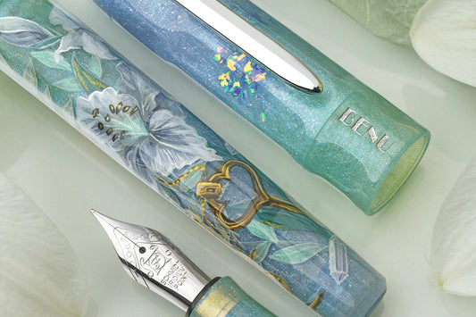 Benu Fountain Pen - White Lily (Talisman Collection)