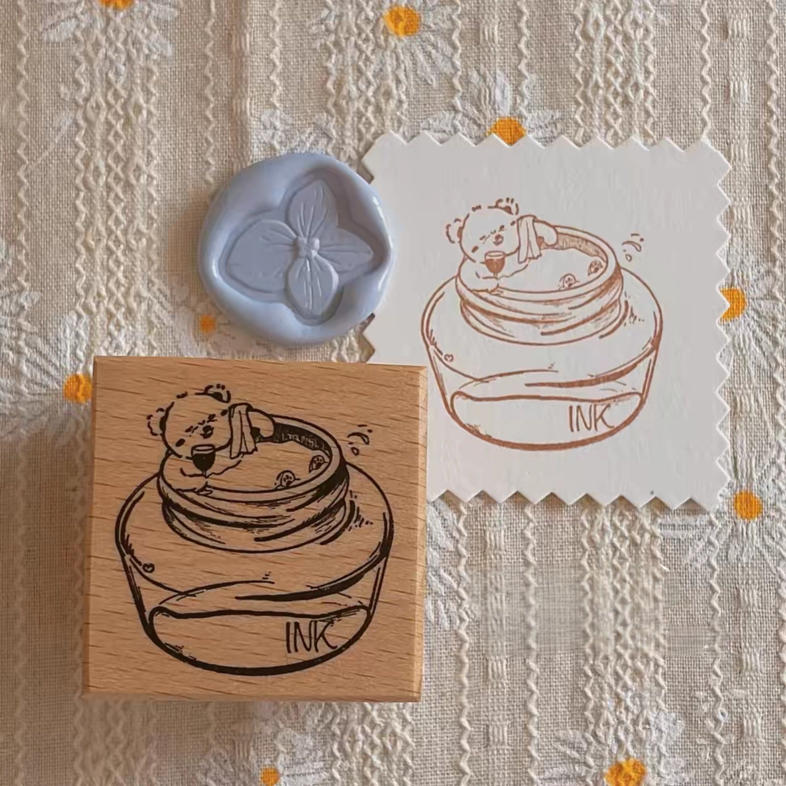 Teddy Onsen Stamp