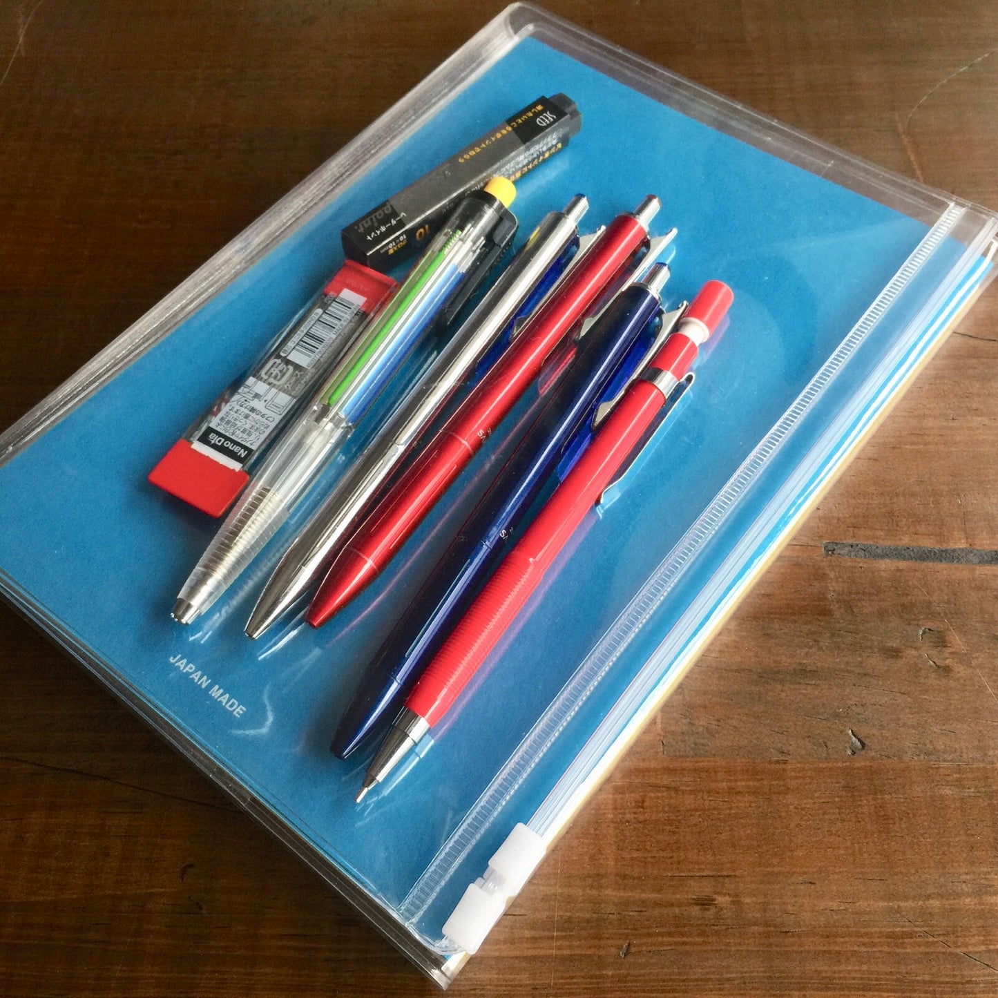 Nouto A5-Size Transparent Notebook Cover with Zipper Pocket