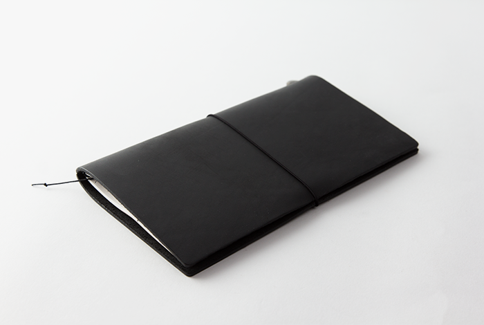Traveler's Notebook Starter Kit Regular Size - Black