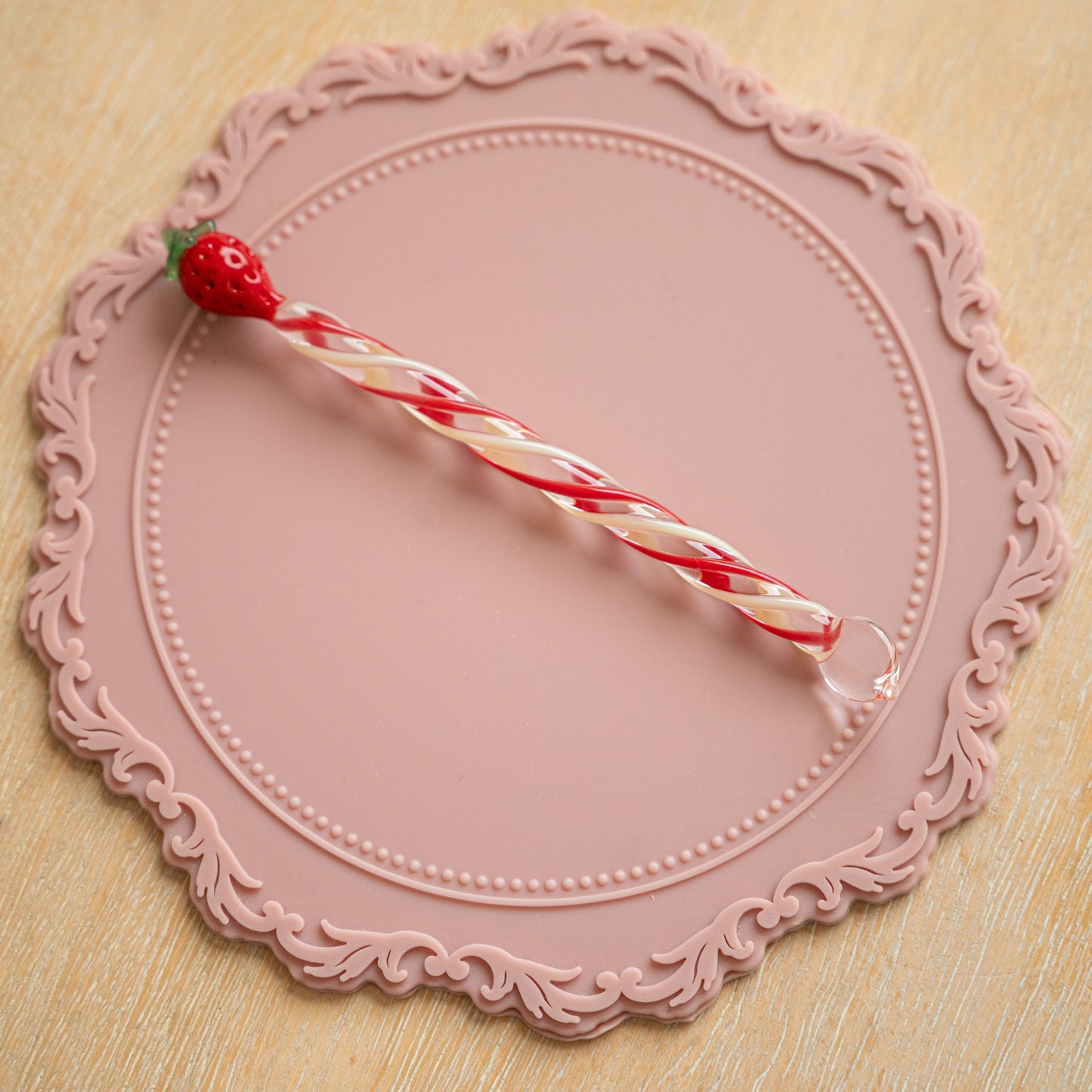 [Exclusive] Handmade Strawberry Glass Muddler