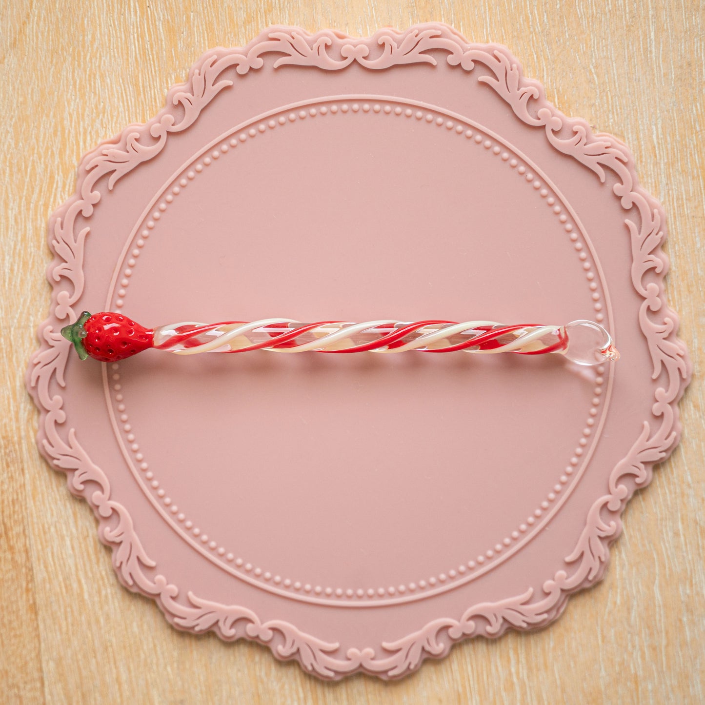[Exclusive] Handmade Strawberry Glass Muddler