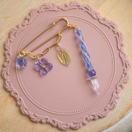 [Exclusive] Handmade Endless Summer Hydrangeas Mini Glass Pen Brooch