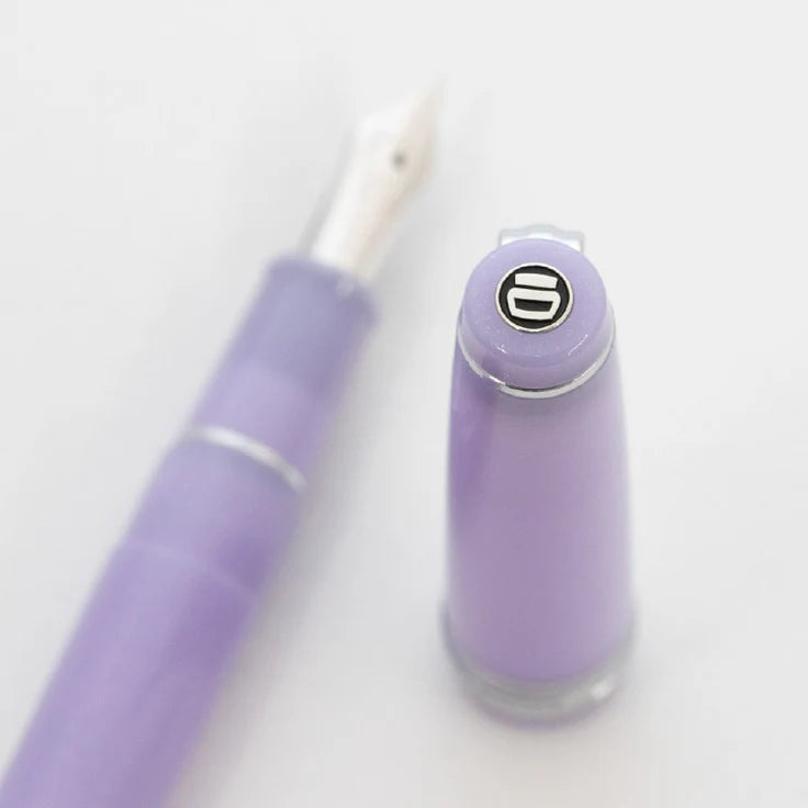 Nagasawa Onomatope Fountain Pen - Yura-yura