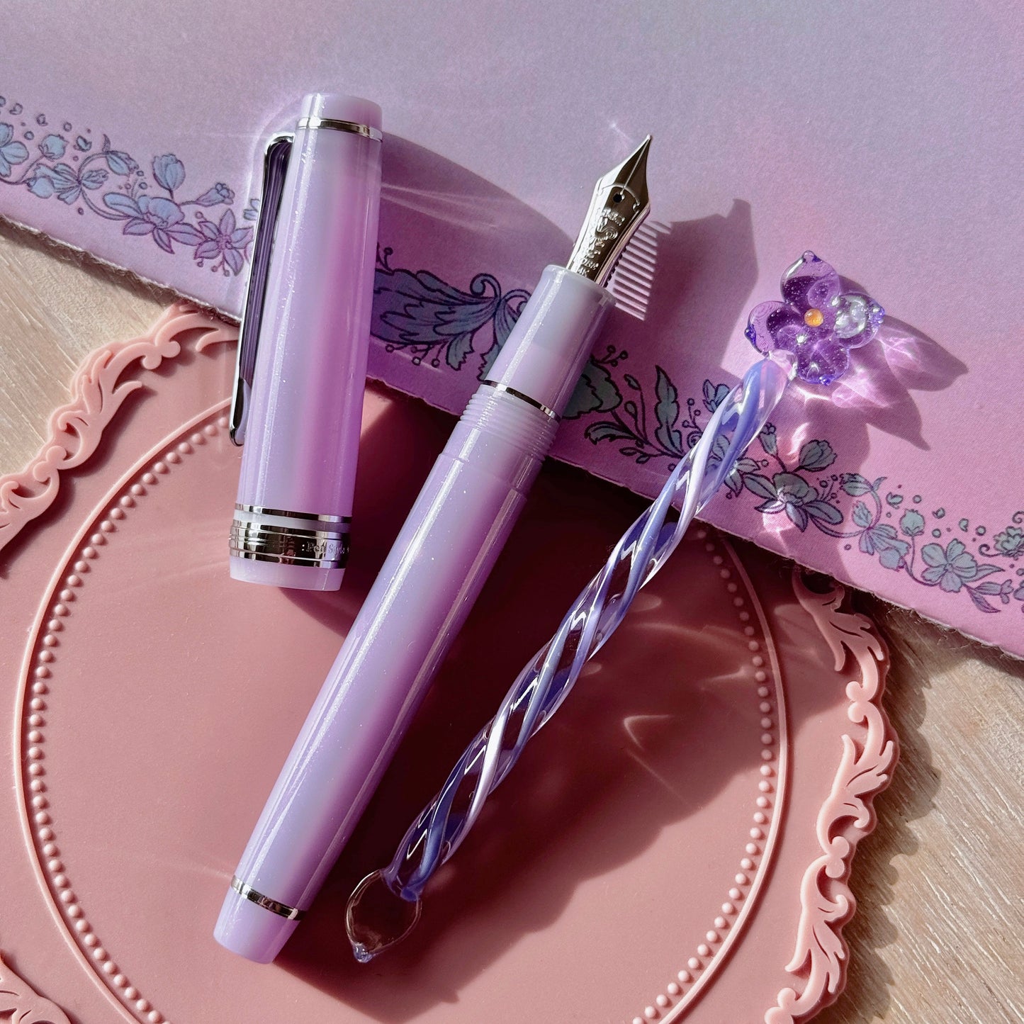 Nagasawa Onomatope Fountain Pen - Yura-yura