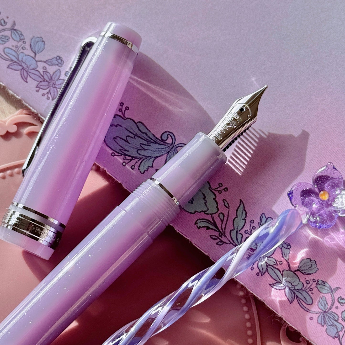 Nagasawa Onomatope Fountain Pen - Yura-yura