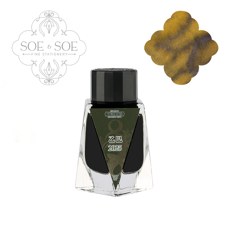 Pen BBS Yi Si 2025 Year of the Wood Snake ink bottle with black cap and green body, accompanied by a ink swatch, on a white background with 'SOE & SOE' watermark.
