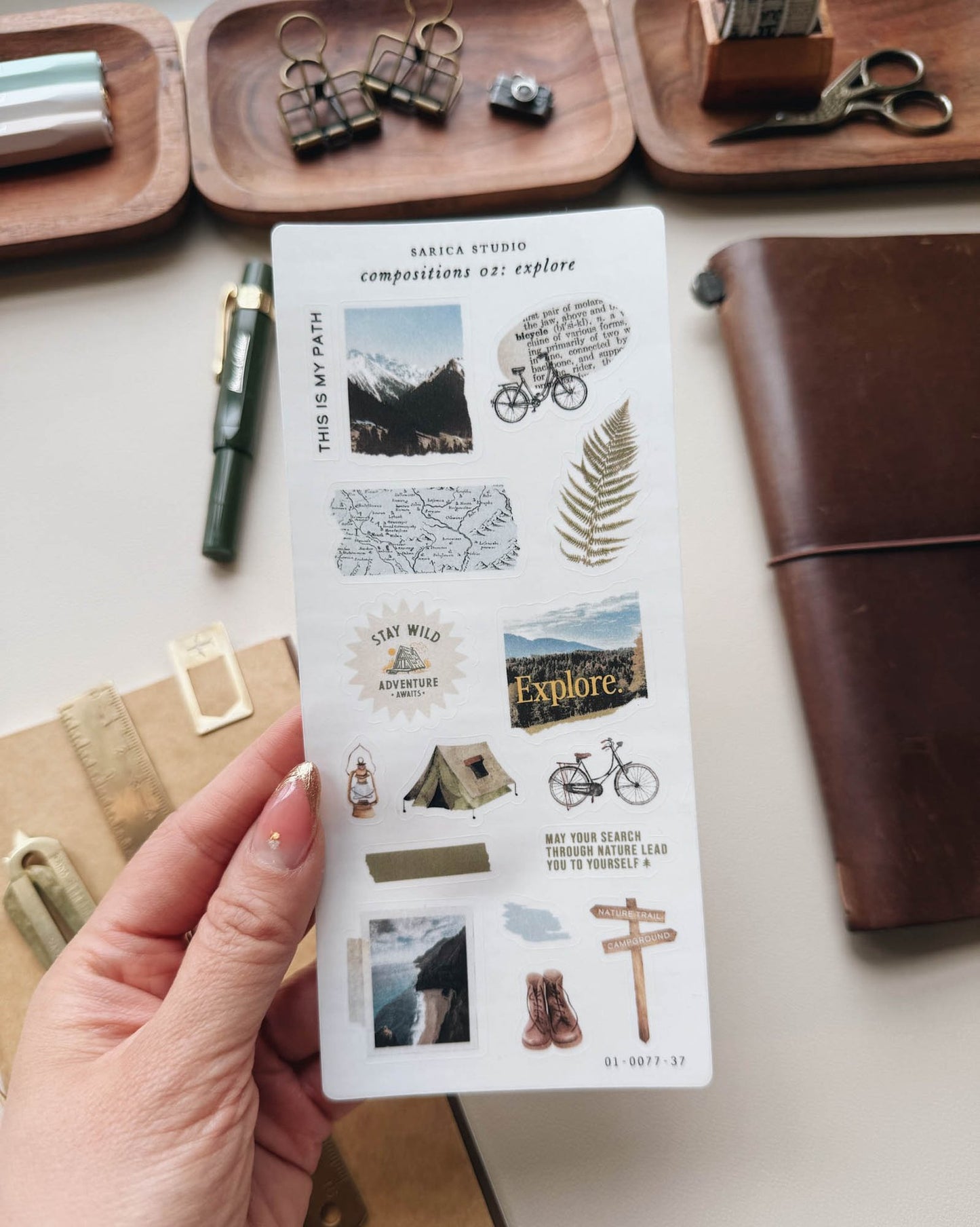 Compositions 02: Explore Stickers