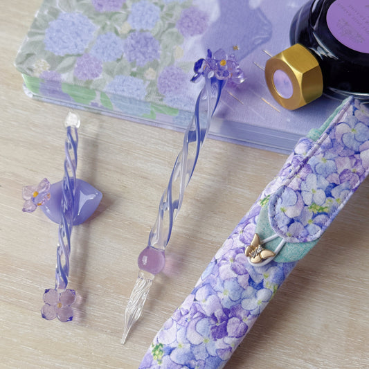 [Exclusive] Handmade Hydrangeas Glass Pen & Pen Rest