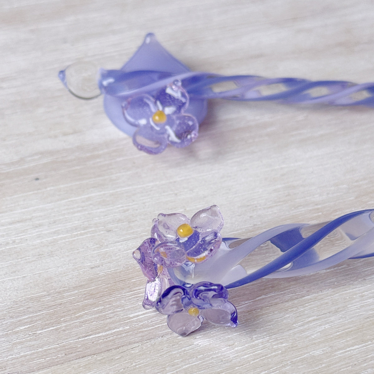 [Exclusive] Handmade Hydrangeas Glass Pen & Pen Rest