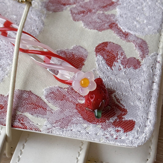 [Exclusive] Handmade Strawberry Glass Pen & Pen Rest