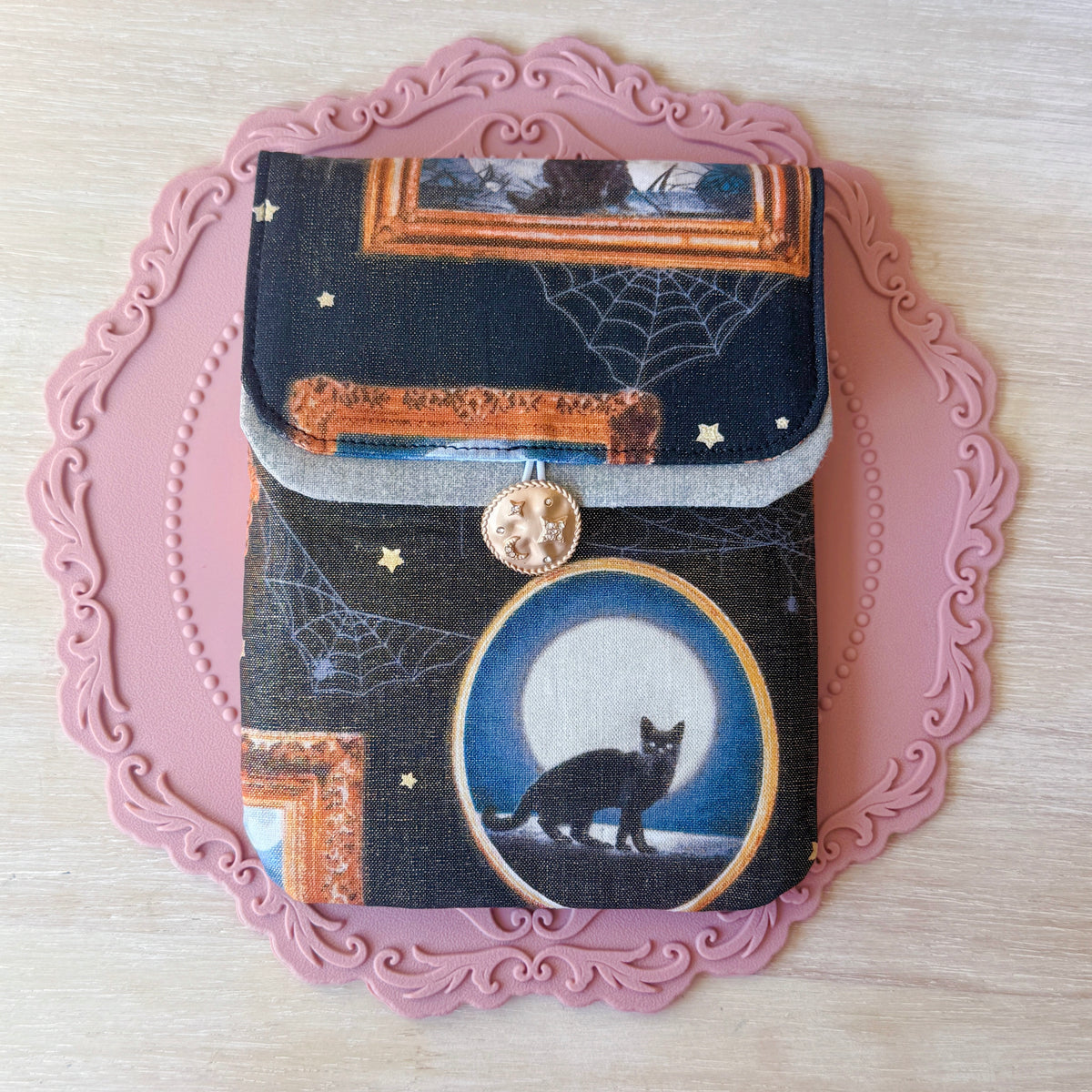 Handmade 6 Slot Midnight Familiar Pen Case