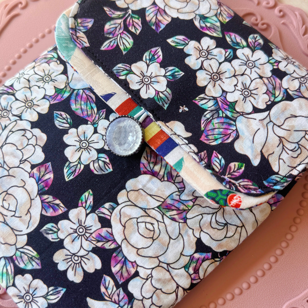 Handmade 6 Slot Raden Flower Pups Pen Case